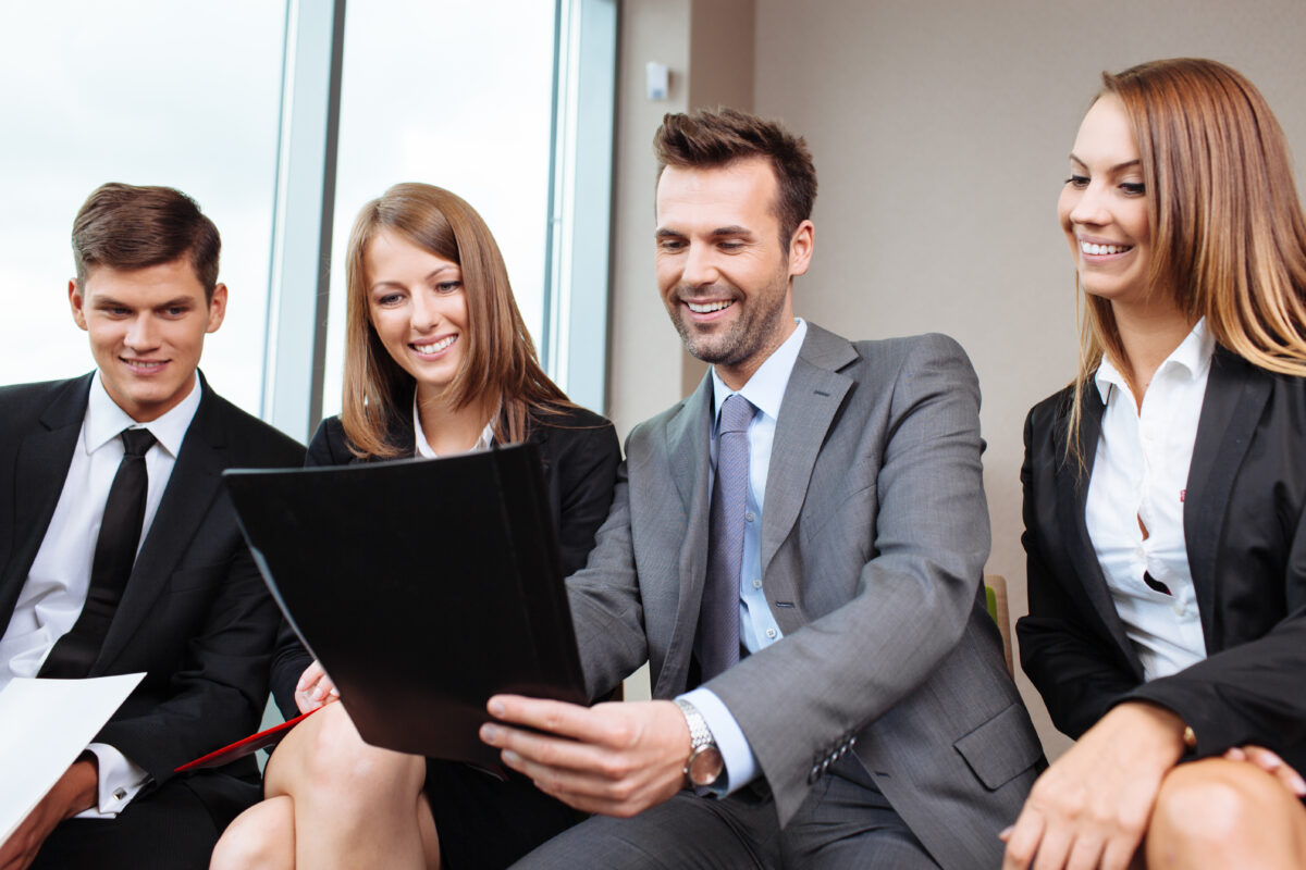 How Corporate Training Reduces Employee Turnover & Improves Retention In The UAE